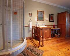 Berluda Farmhouse & Cottages