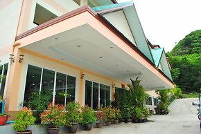 Karon Village Hotel