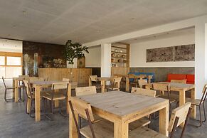 Aquiles Eco Hotel