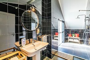 Emporium Lisbon Suites