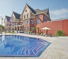 PortAventura Hotel Lucy's Mansion