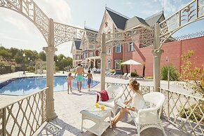 PortAventura Hotel Lucy's Mansion