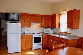 Shining Waters Cottages