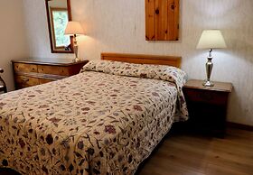 Shining Waters Cottages