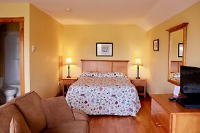 Shining Waters Cottages