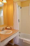 Shining Waters Cottages