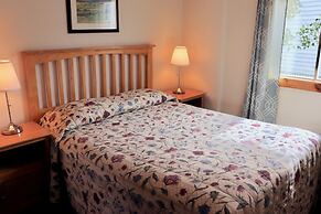 Shining Waters Cottages