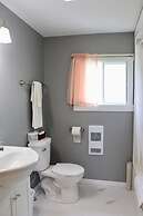 Shining Waters Cottages