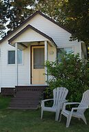 Shining Waters Cottages