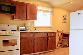 Shining Waters Cottages