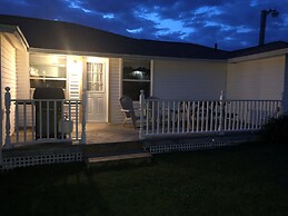 Shining Waters Cottages