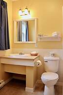 Shining Waters Cottages