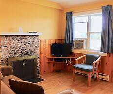 Shining Waters Cottages