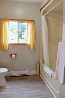 Shining Waters Cottages