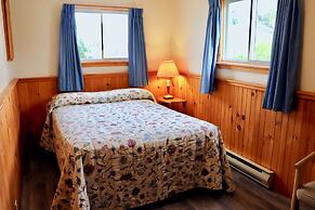 Shining Waters Cottages