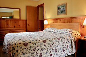 Shining Waters Cottages