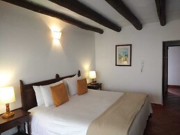 Hotel Meson de los Virreyes