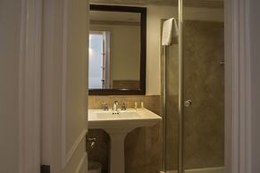 South Ocean Villa 402