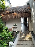Maria's Kan Kin with Private Beach