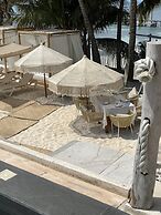 Maria's Kan Kin with Private Beach