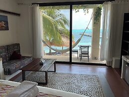 Maria's Kan Kin with Private Beach