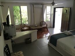 Maria's Kan Kin with Private Beach