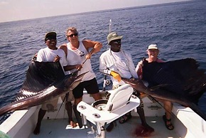 Oceanfront Hotel Verde Mar direct access to the beach