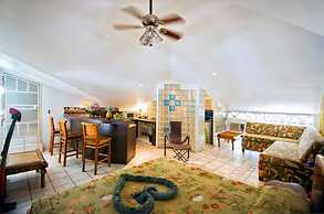 Oceanfront Hotel Verde Mar direct access to the beach