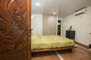 Oceanfront Hotel Verde Mar direct access to the beach