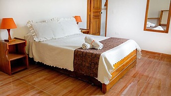 Hospedería Villa de Los Saenz