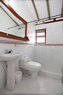 Hospedería Villa de Los Saenz