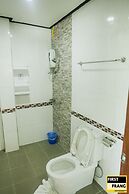 First & Frang Hotel