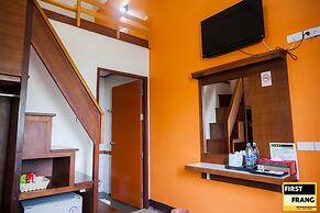 First & Frang Hotel