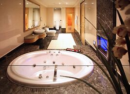 Norway Forest Tamsui Motel