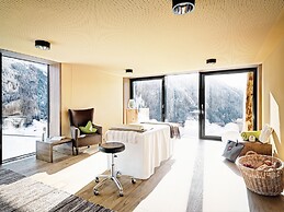 Gradonna Mountain Resort Châlets & Hotel