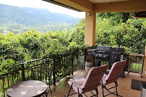 Casa de Montaña Bed & Breakfast