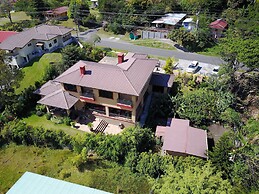 Casa de Montaña Bed & Breakfast