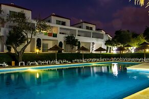 Apartamentos Turísticos Pateo Village