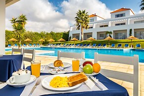 Apartamentos Turísticos Pateo Village