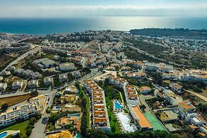 Apartamentos Turísticos Pateo Village