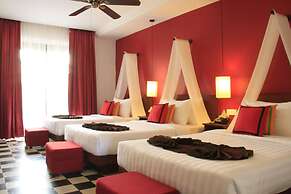 Mekong Angkor Deluxe Hotel