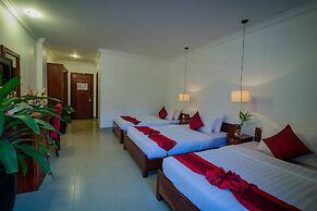 Mekong Angkor Deluxe Hotel