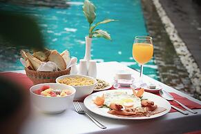 Mekong Angkor Deluxe Hotel