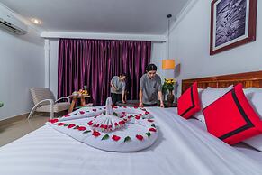 Mekong Angkor Deluxe Hotel