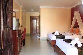 Mekong Angkor Deluxe Hotel