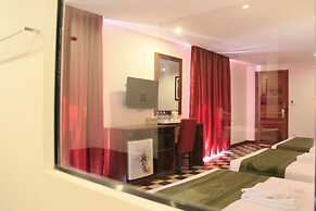 Mekong Angkor Deluxe Hotel