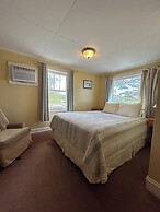 Shining Waters Country Inn