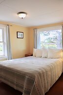 Shining Waters Country Inn