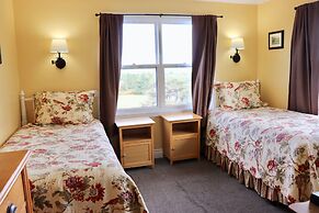 Shining Waters Country Inn