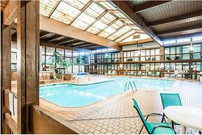 Altoona Grand Hotel & Conference Center